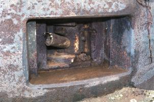 Ligne Maginot - KERFENT - A34 - (Ouvrage d'infanterie) - Bloc 2
Créneau de la cloche avec mortier de 50
