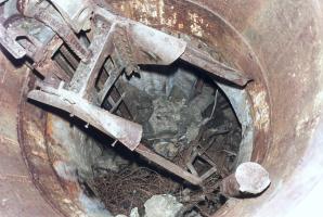 Ligne Maginot - KERFENT - A34 - (Ouvrage d'infanterie) - Bloc 4
Cloche GFM détruit