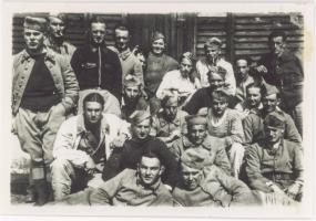 Ligne Maginot - EINSELING - (Casernement) - Baraquements légers - Ferme Ohlmuhle
Une partie de l'équipage de l'ouvrage de l'Einseling
