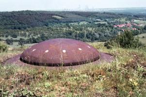 Ligne Maginot - LAUDREFANG - A37 - (Ouvrage d'infanterie) - Bloc 2
Tourelle de mitrailleuses