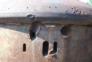 Ligne Maginot - LAUDREFANG - A37 - (Ouvrage d'infanterie) - Bloc 3
Dégâts sur la tourelle 