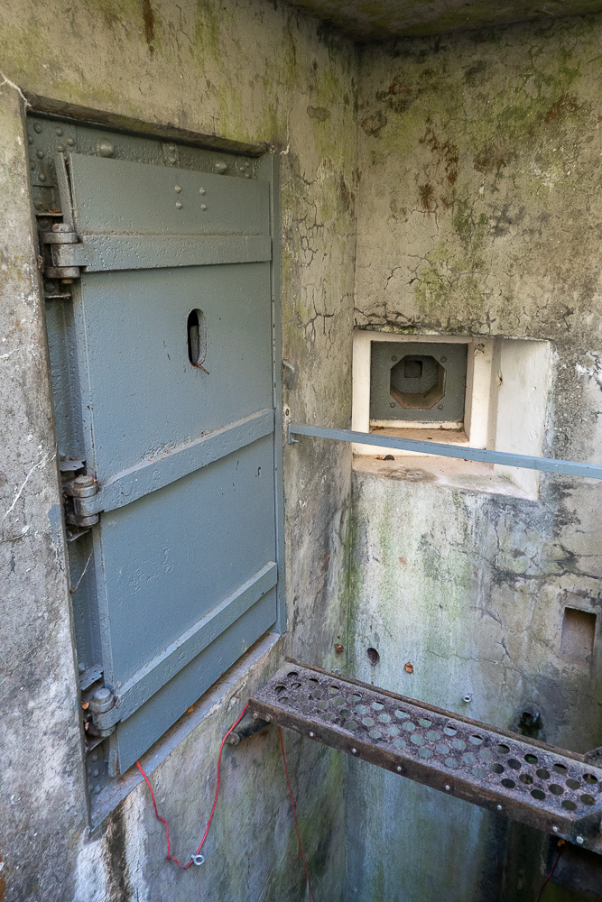 Ligne Maginot - CHENES BRULES - O4 - (Observatoire d'artillerie) - Entrée - Michel Teiten