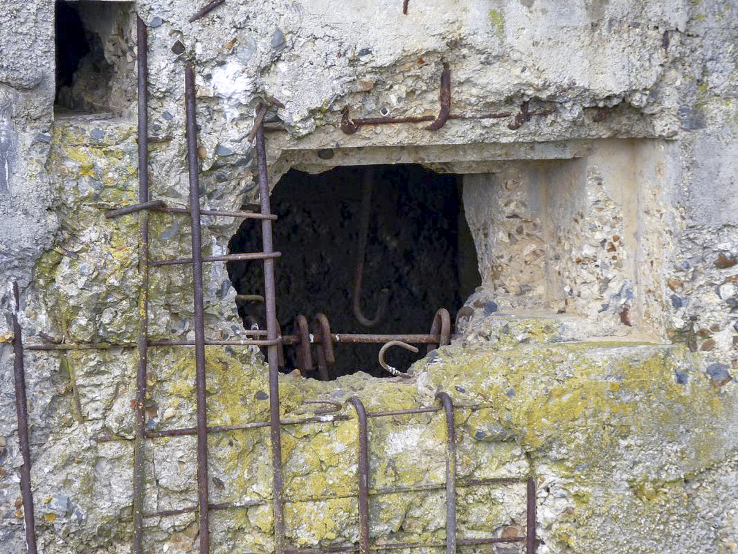 Ligne Maginot - Casemate A72 - Les AYVELLES Sud - 