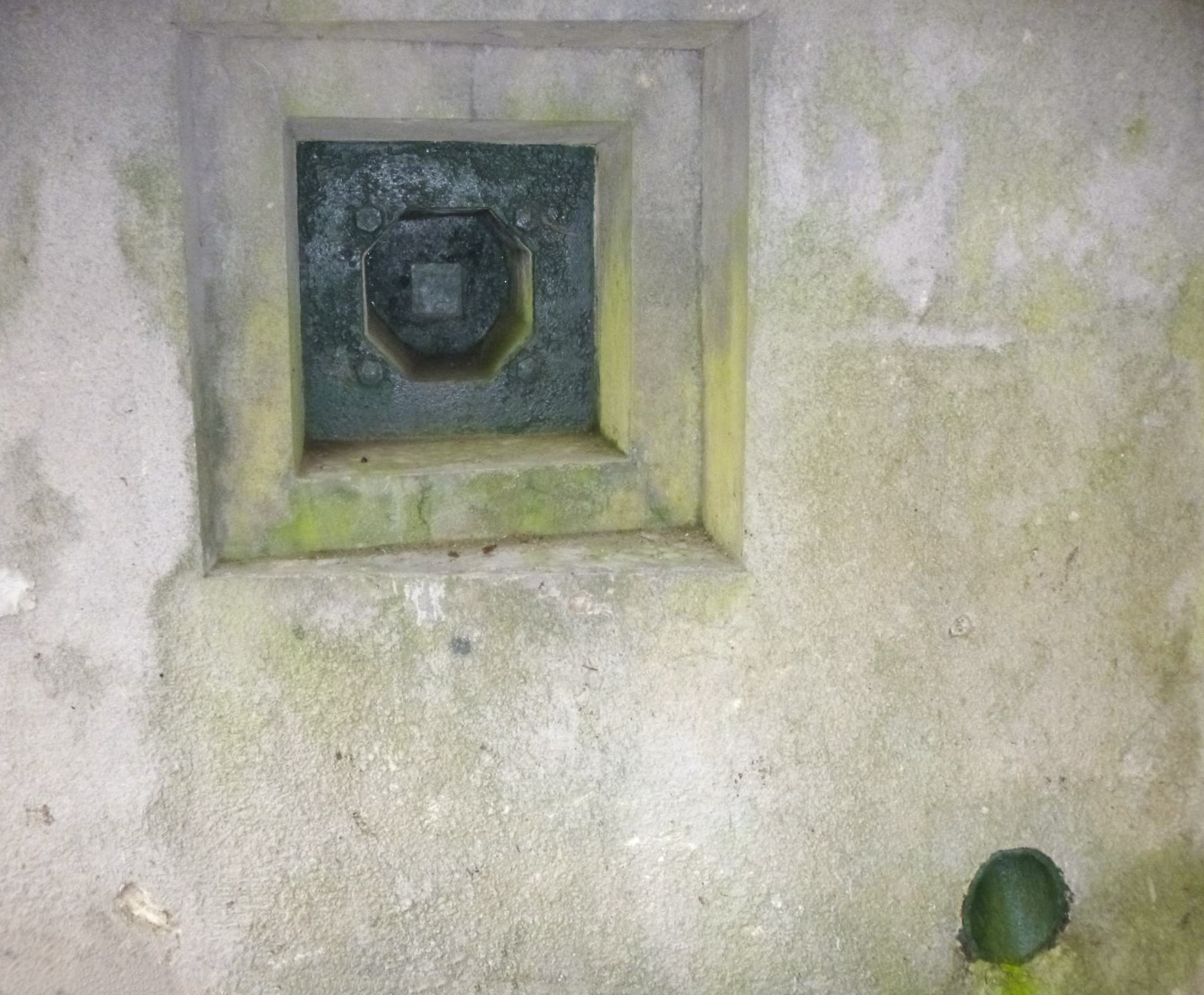 Ligne Maginot - DAMBACH SUD - C56 - (Casemate d'infanterie - Double) - Chambre de tir ouest - J.luc