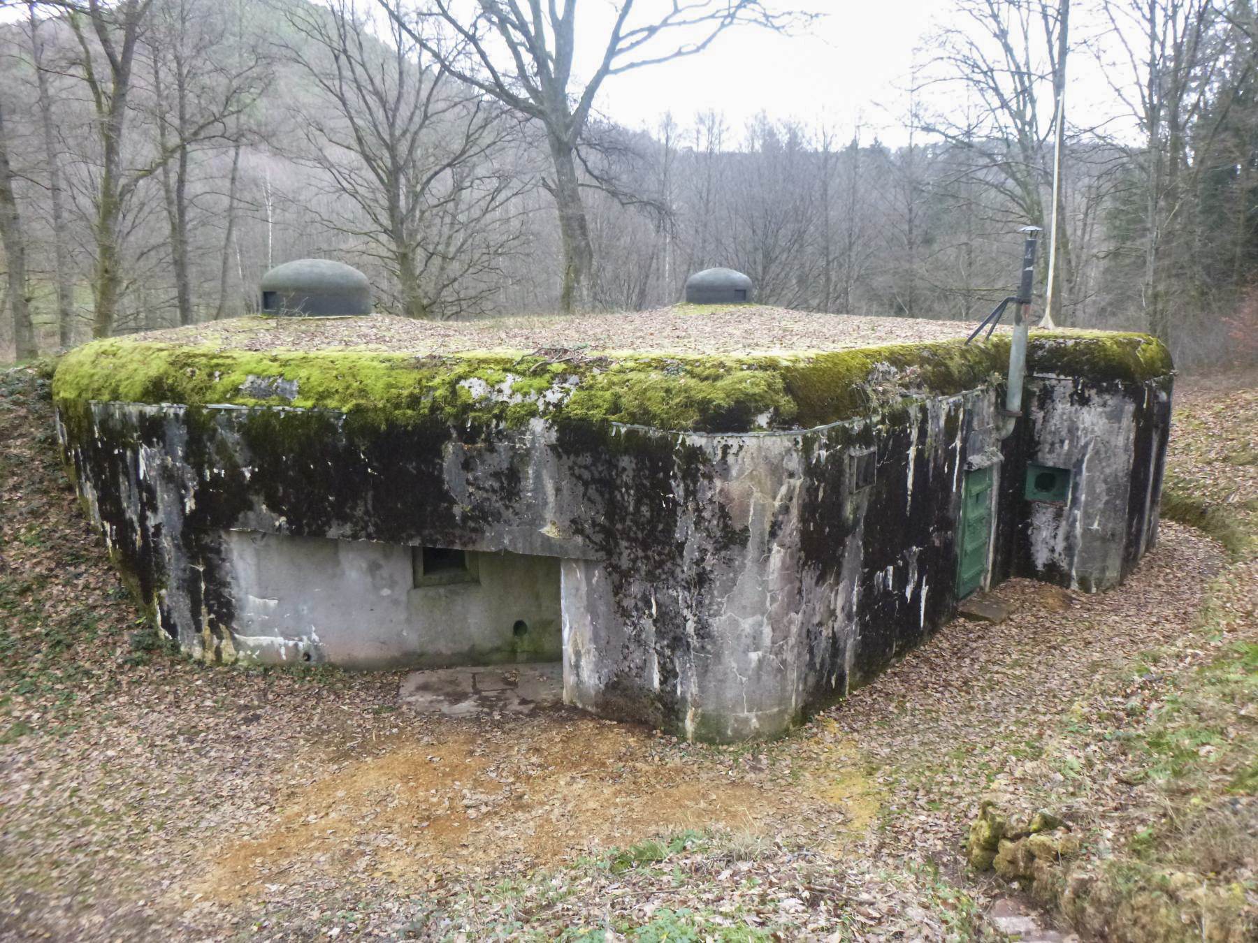 Ligne Maginot - DAMBACH SUD - C56 - (Casemate d'infanterie - Double) - Vue globale de la casemate - J.luc