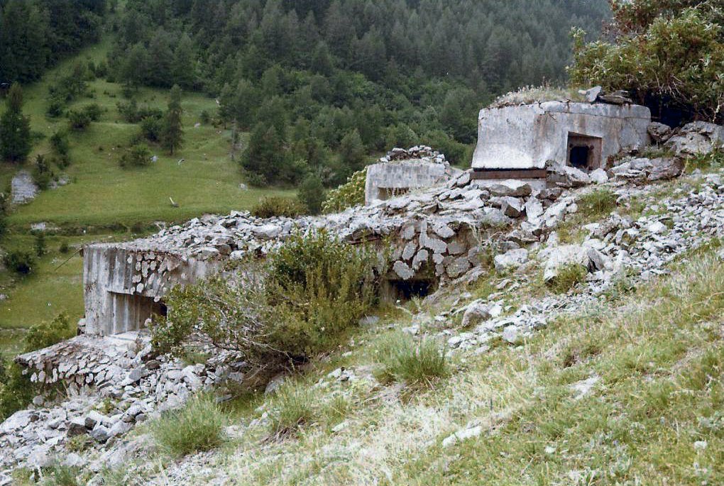 Ligne Maginot - LE PRA (LP)  - (AVANT POSTE) - (Ouvrage d'infanterie) - Les blocs 3, 5 et 4 - Jean-Bernard Wahl