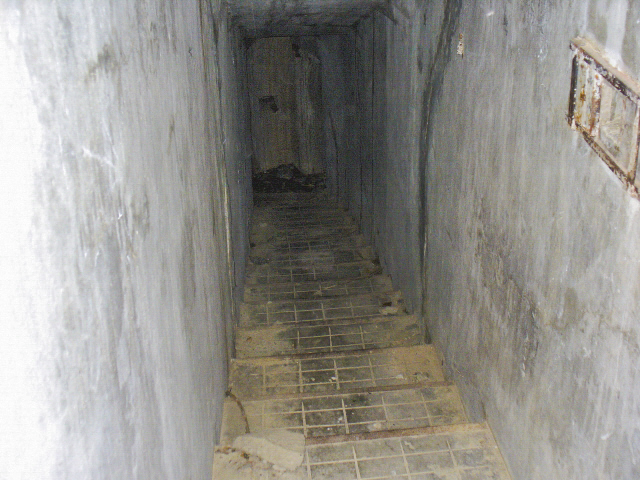 Ligne Maginot - LE PRA (LP)  - (AVANT POSTE) - (Ouvrage d'infanterie) - Bloc 1
L’escalier d’accès au casernement et au reste de l'ouvrage