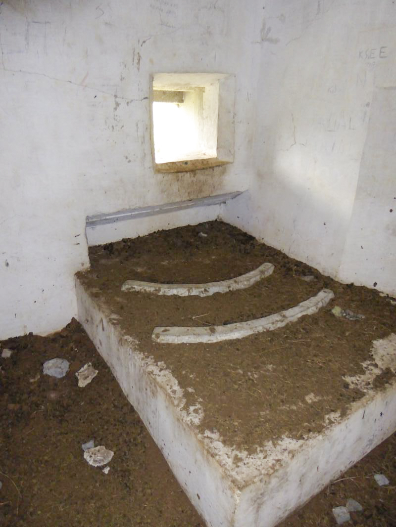 Ligne Maginot - CONCHETAS - CONQUET (OC) - (Ouvrage d'infanterie) - Bloc 5
Créneau mitralleuse