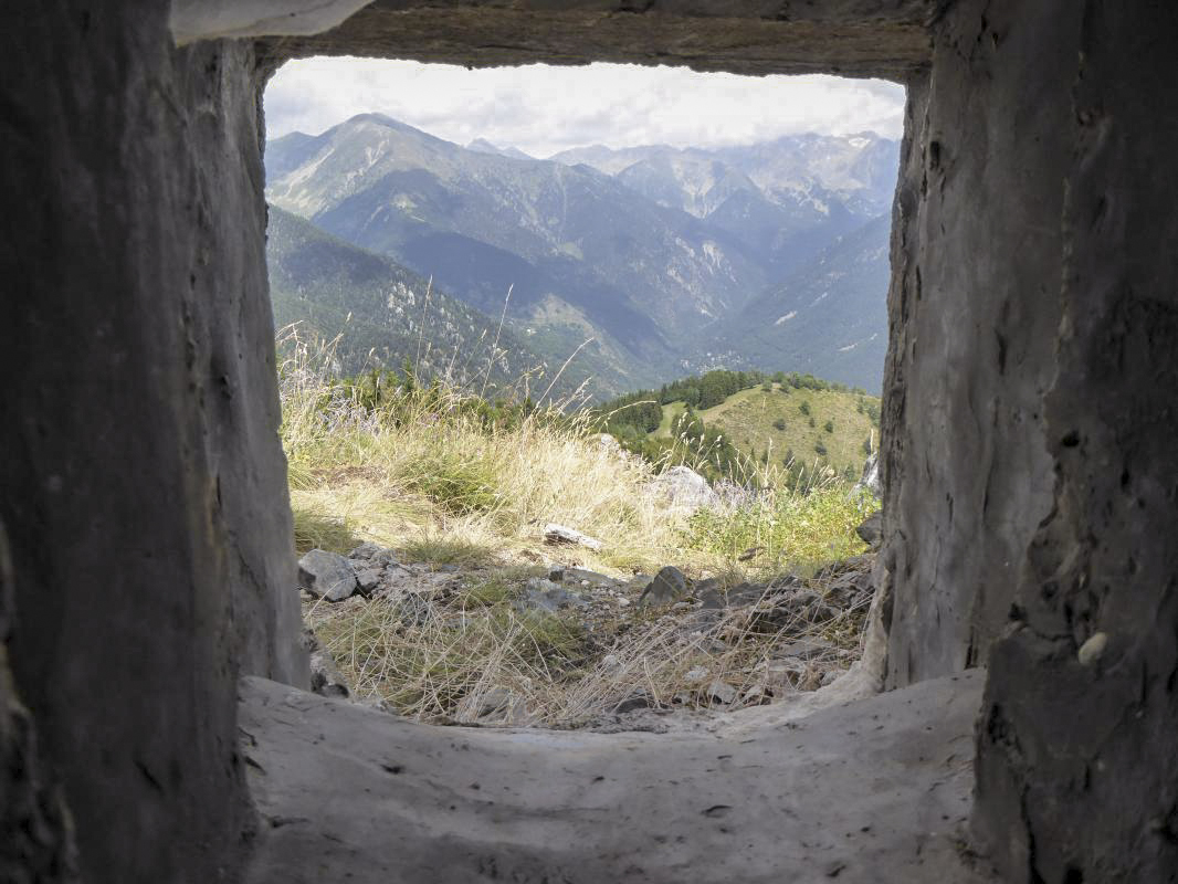 Ligne Maginot - CONCHETAS - CONQUET (OC) - (Ouvrage d'infanterie) - Bloc 3
Créneau FM