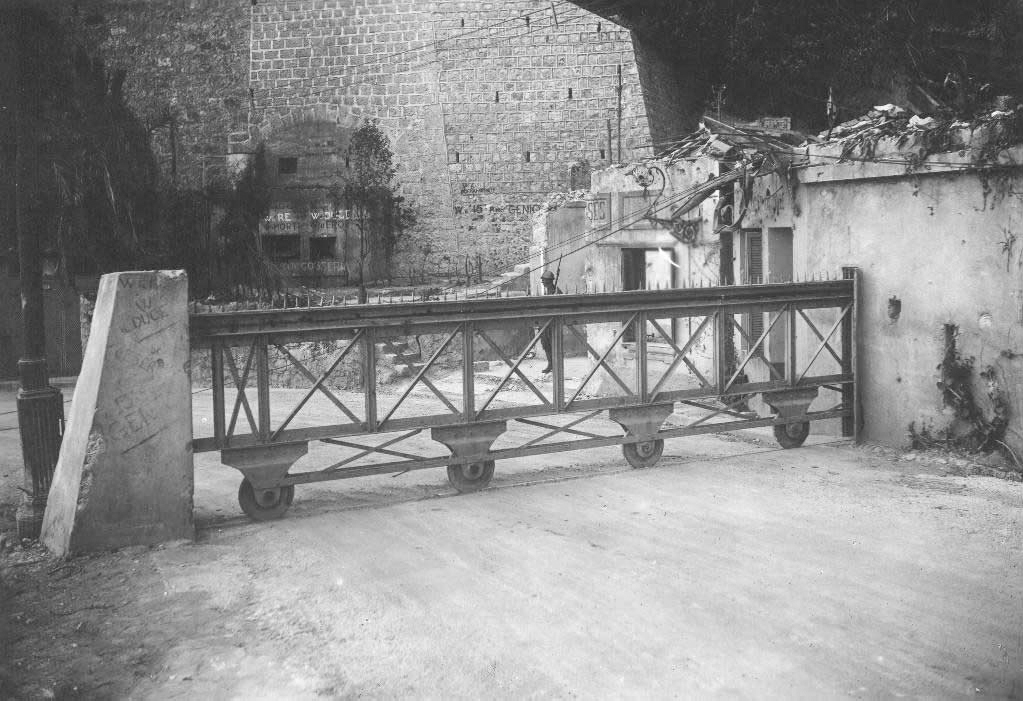 Ligne Maginot - PONT SAINT LOUIS (BARRAGE RAPIDE) - (Blockhaus pour canon) - Pont Saint Louis en 1940
Photo 1° armée italienne