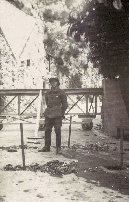 PONT SAINT LOUIS (BARRAGE RAPIDE) - (Blockhaus pour canon)
