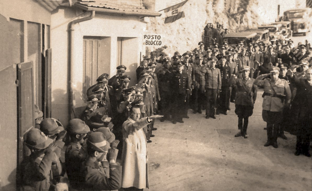Ligne Maginot - PONT SAINT LOUIS (BARRAGE RAPIDE) - (Blockhaus pour canon) - Les autorités civiles et militaires