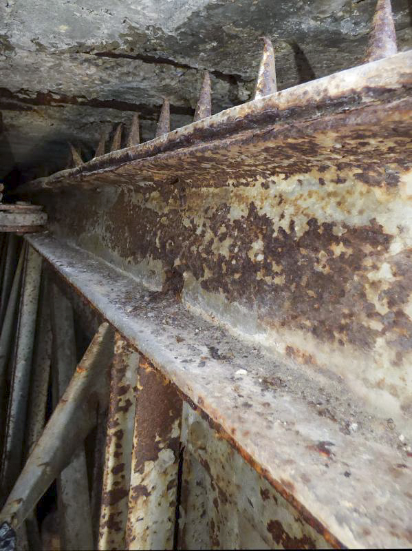 Ligne Maginot - PONT SAINT LOUIS (BARRAGE RAPIDE) - (Blockhaus pour canon) - Barrière de route