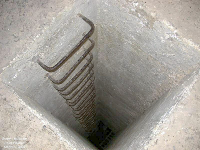 Ligne Maginot - SAINT DALMAS LE SELVAGE (SD) - (Ouvrage d'infanterie) - Bloc 2
Le puits d'accès au bloc
