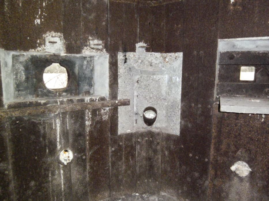 Ligne Maginot - BB45 - (Blockhaus pour canon) - Les créneaux de tir