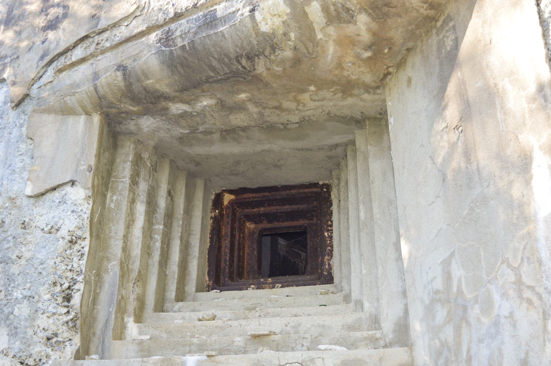 Ligne Maginot - LA BEOLE (BE) - (Ouvrage d'infanterie) - Bloc 1
Trémie JM type n°3 classique - PRASIL Michal