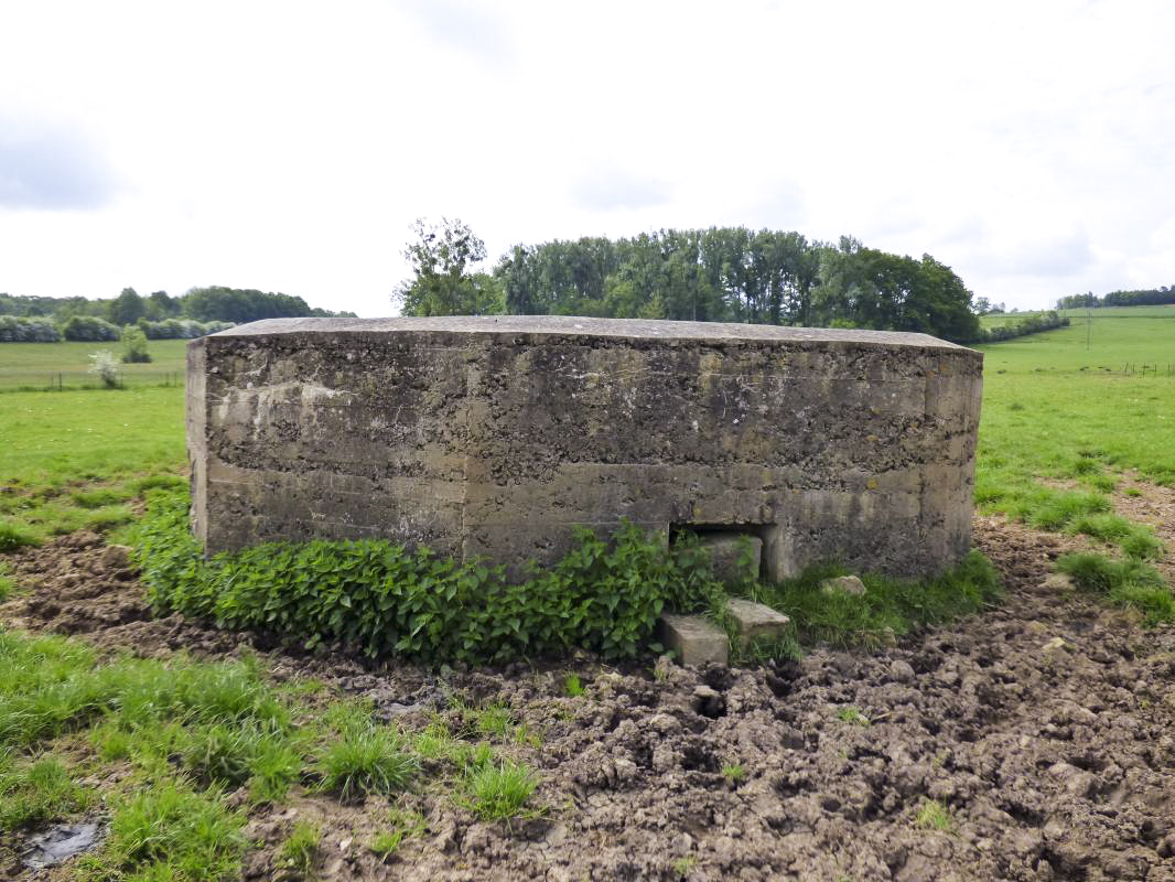 Ligne Maginot - BB83 - LE MESNIL - (Blockhaus pour arme infanterie) - 