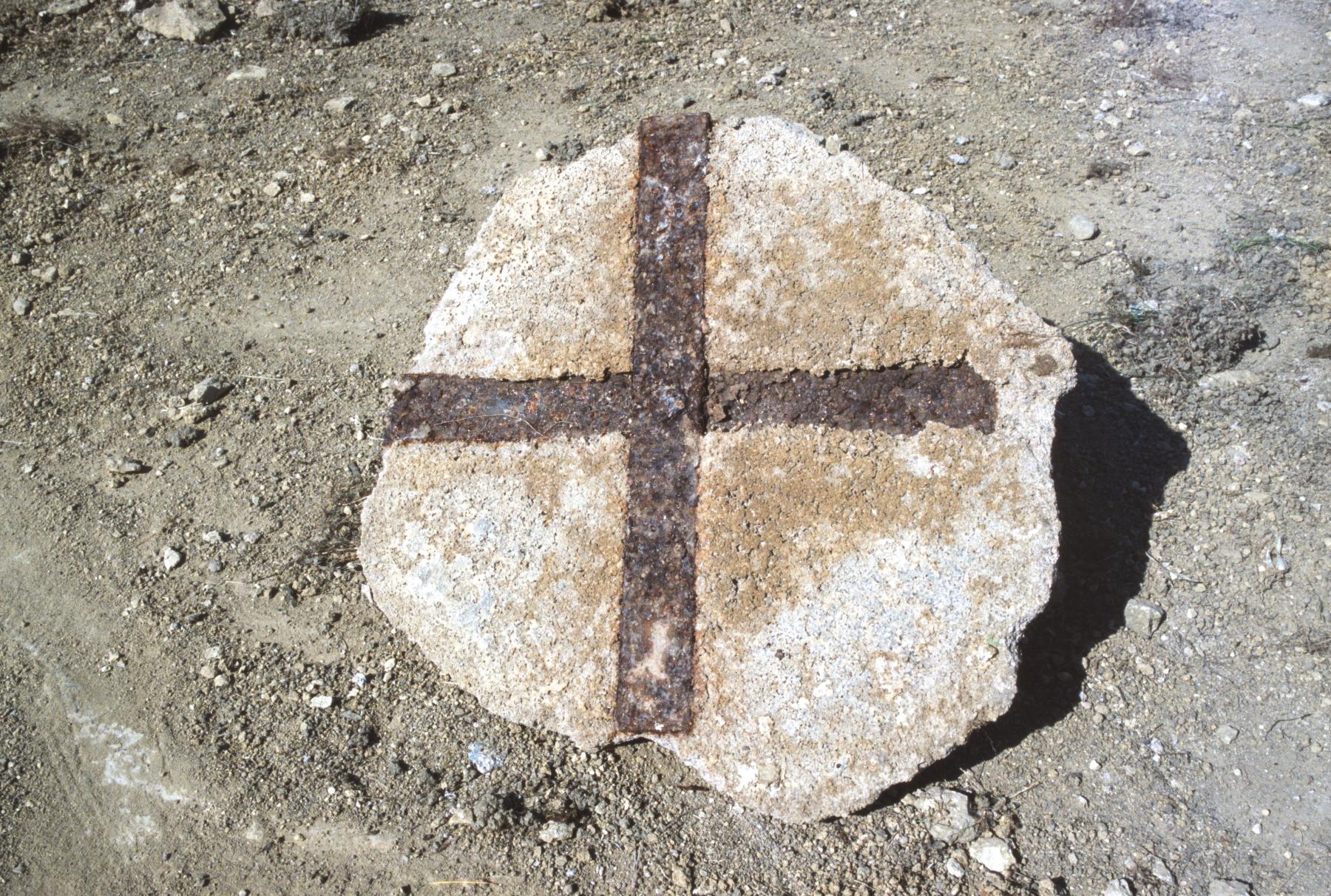 Ligne Maginot - AB28 - (Blockhaus pour canon) - Ardillon sur le dessus du bloc - MANSUY Michel