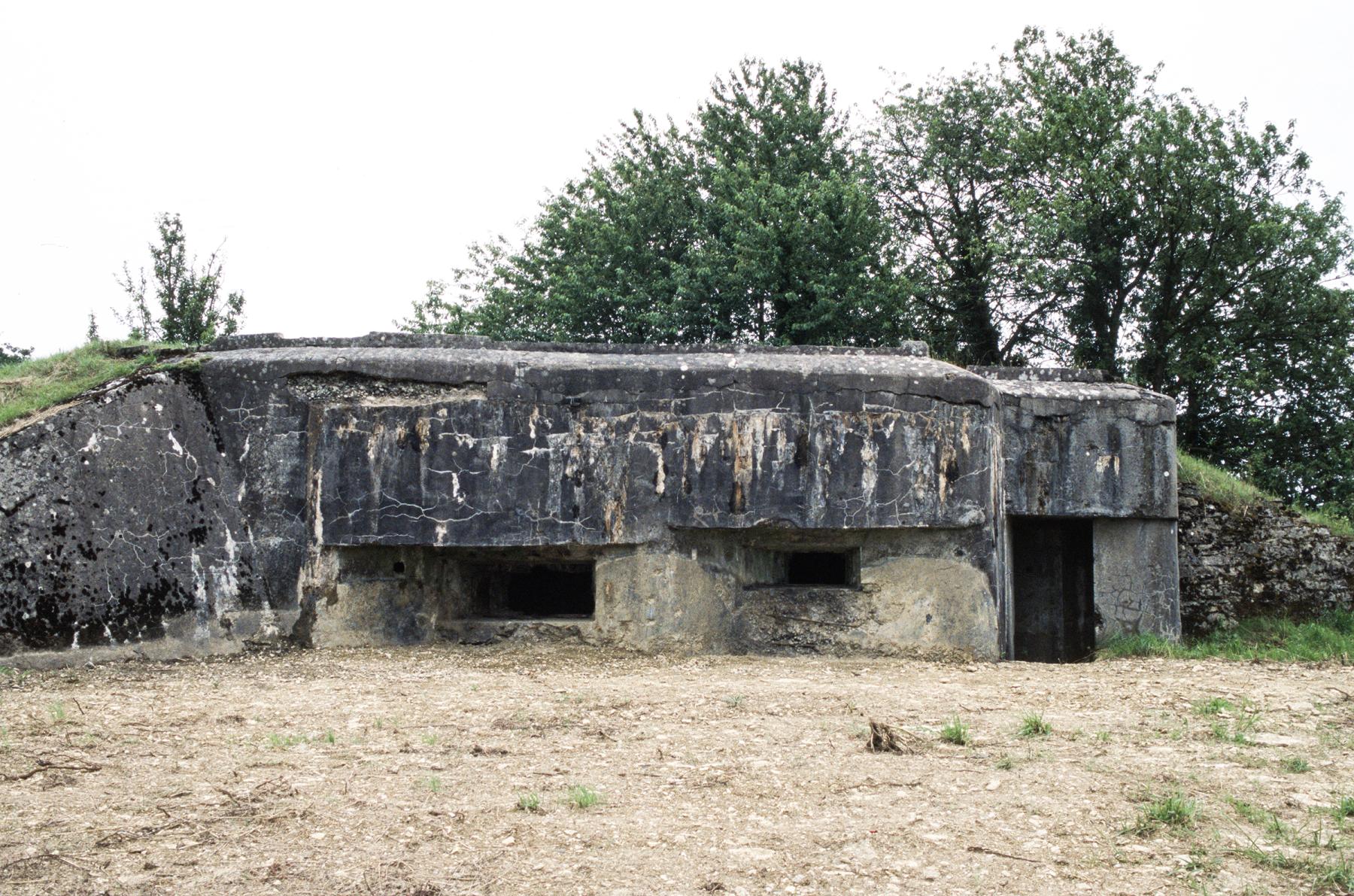 Ligne Maginot - AB28 - (Blockhaus pour canon) - La façade - MANSUY Michel