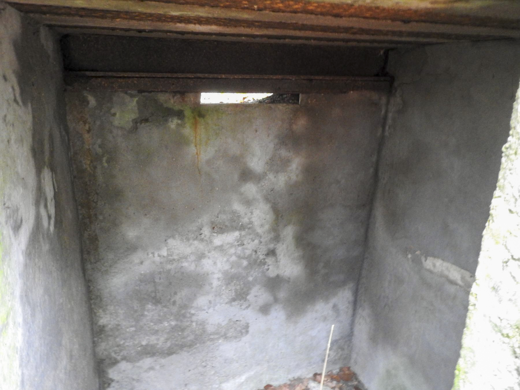 Ligne Maginot - BOIS DE KLANG NORD 2 - (Observatoire d'infanterie) - L'intérieur de l'observatoire. - STENGER Mathieu