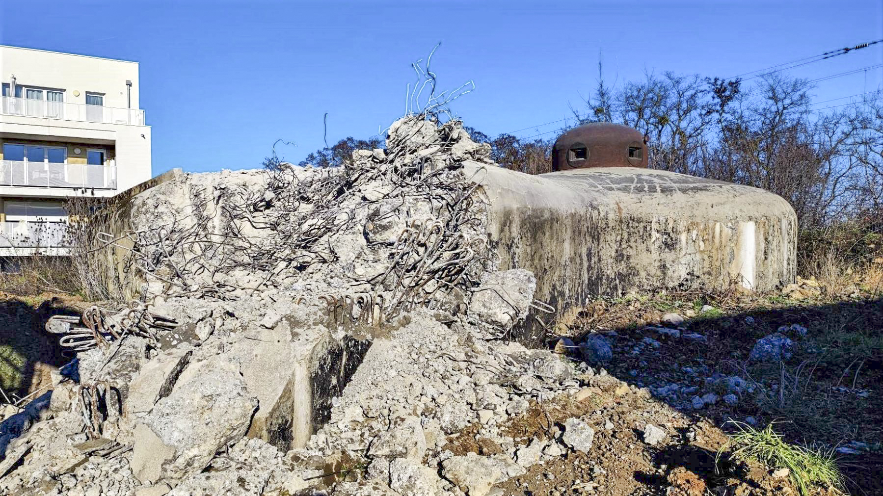 Ligne Maginot - 83 - SIERENTZ VOIE FERREE OUEST - (Casemate d'infanterie - Simple) - La fin de la casemate - Hervé Weyant