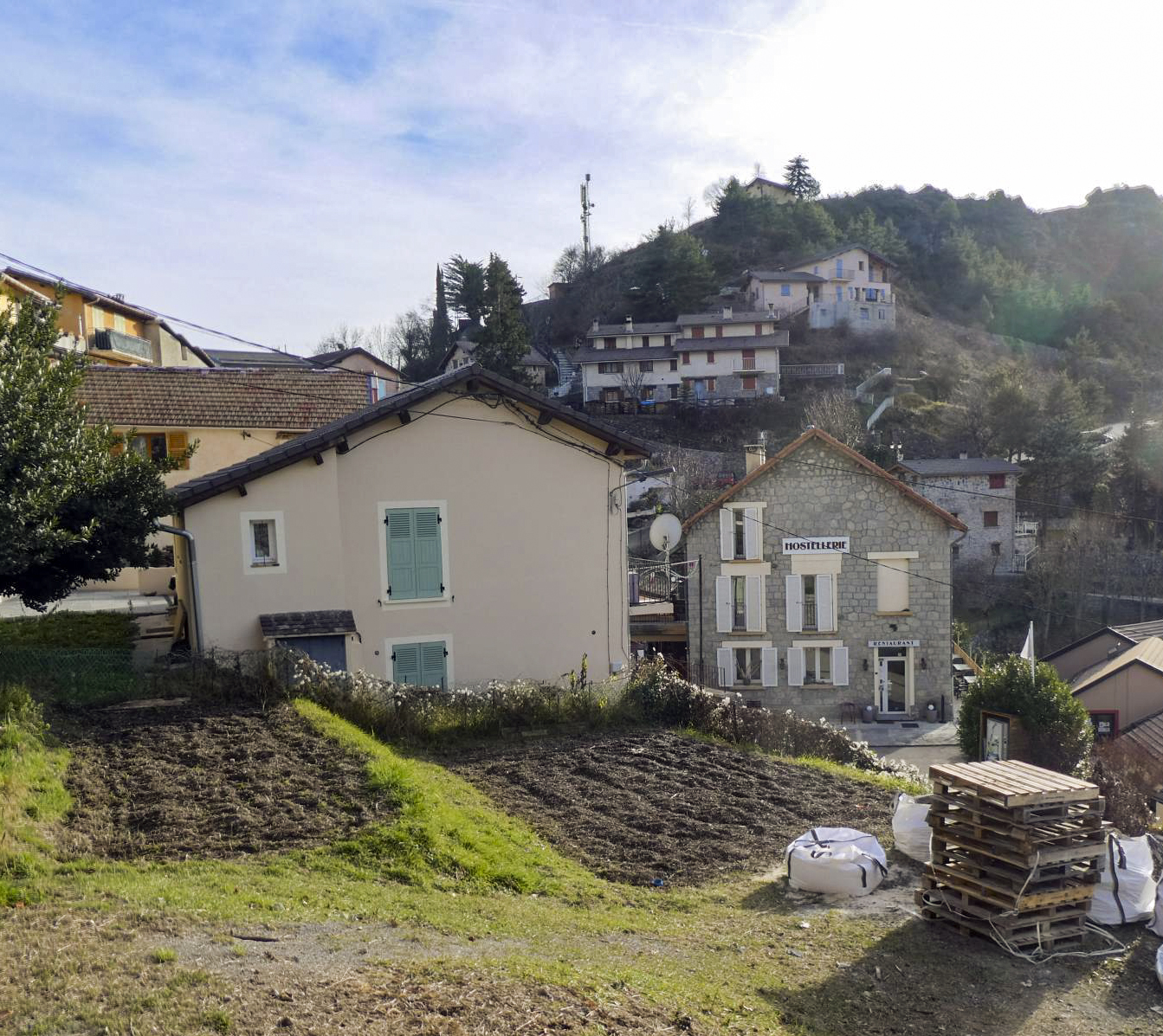 Ligne Maginot - RIMPLAS - CASERNE LEBLANC - (Casernement) - Les bâtiments h et f - ELLENA Daniel - CUNY Philippe 