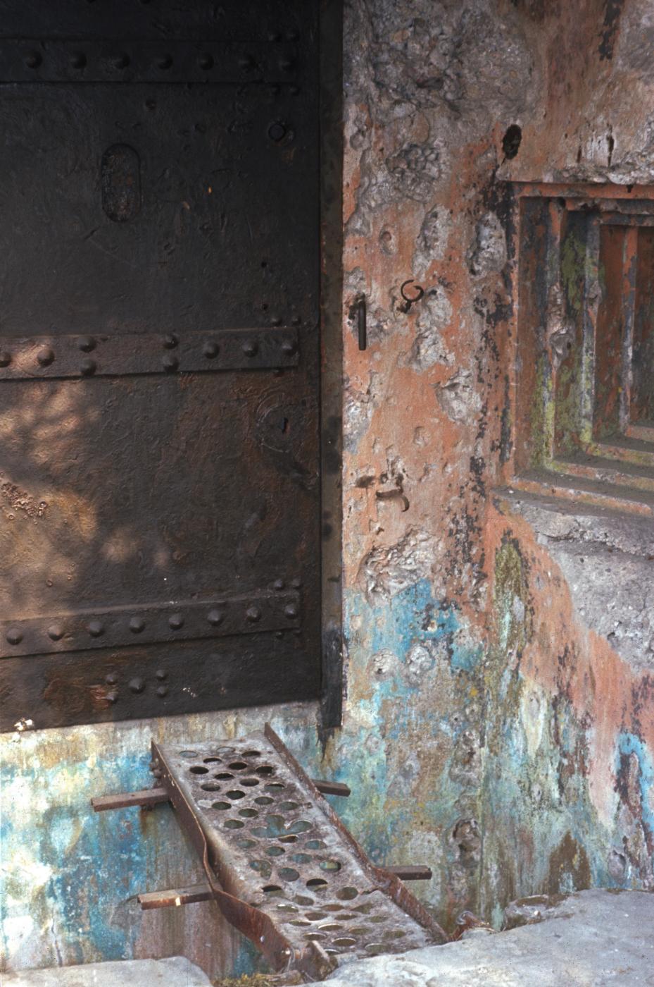 Ligne Maginot - BAMBESCH - A35 - (Ouvrage d'infanterie) - Bloc 3
Porte d'entrée - MANSUY Michel