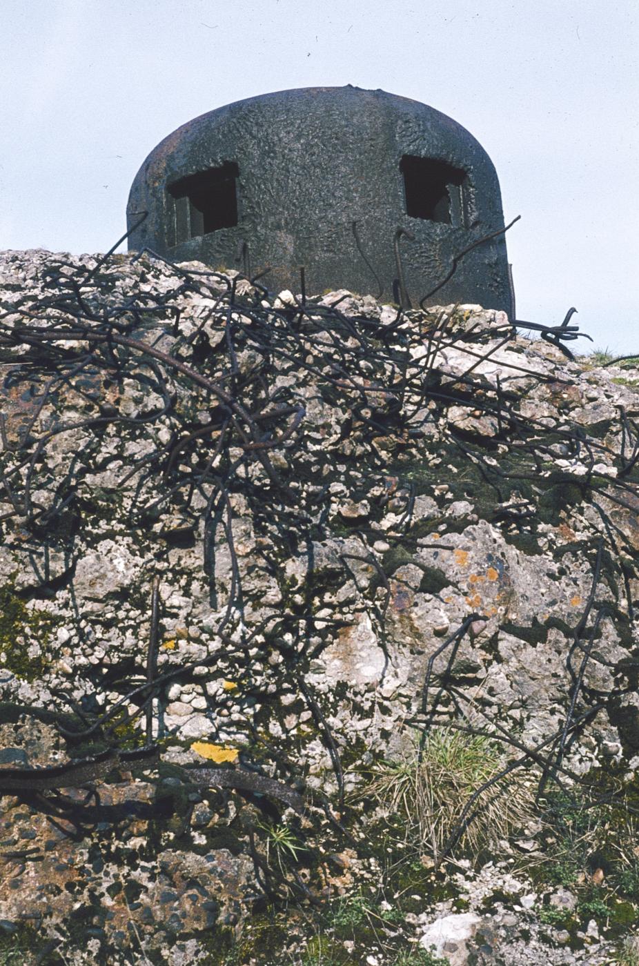 Ligne Maginot - QUATRE VENTS SUD - C75 - (Casemate d'infanterie - Simple) - Cloche GFM - MANSUY Michel