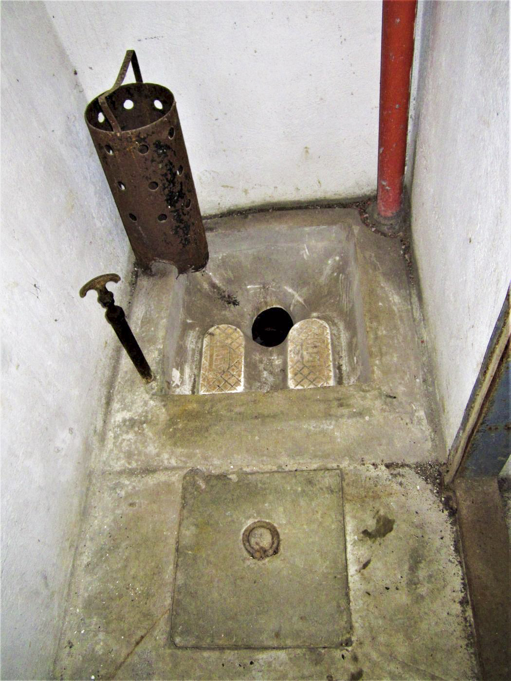 Ligne Maginot - EINSELING - A36 - (Ouvrage d'infanterie) - Etage inférieur
Latrines