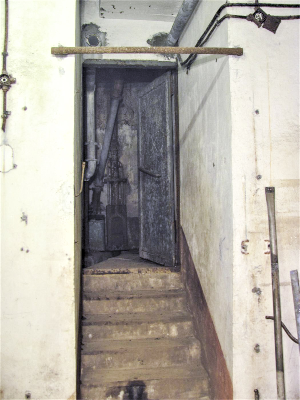 Ligne Maginot - EINSELING - A36 - (Ouvrage d'infanterie) - Accès à la cloche JM modifié AM