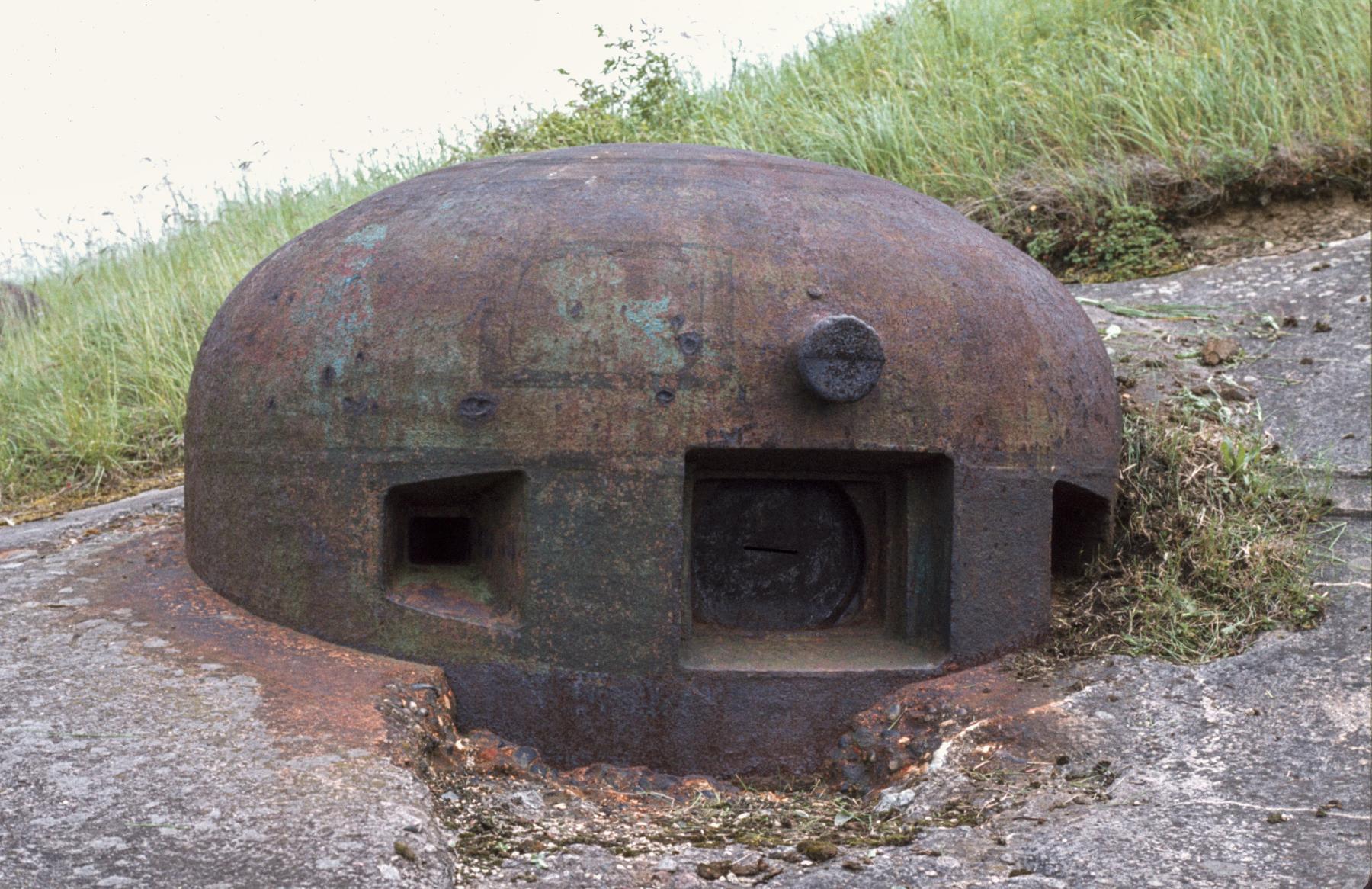 Ligne Maginot - EINSELING - A36 - (Ouvrage d'infanterie) - Cloche JM avec camouflage d'origine - MANSUY Michel