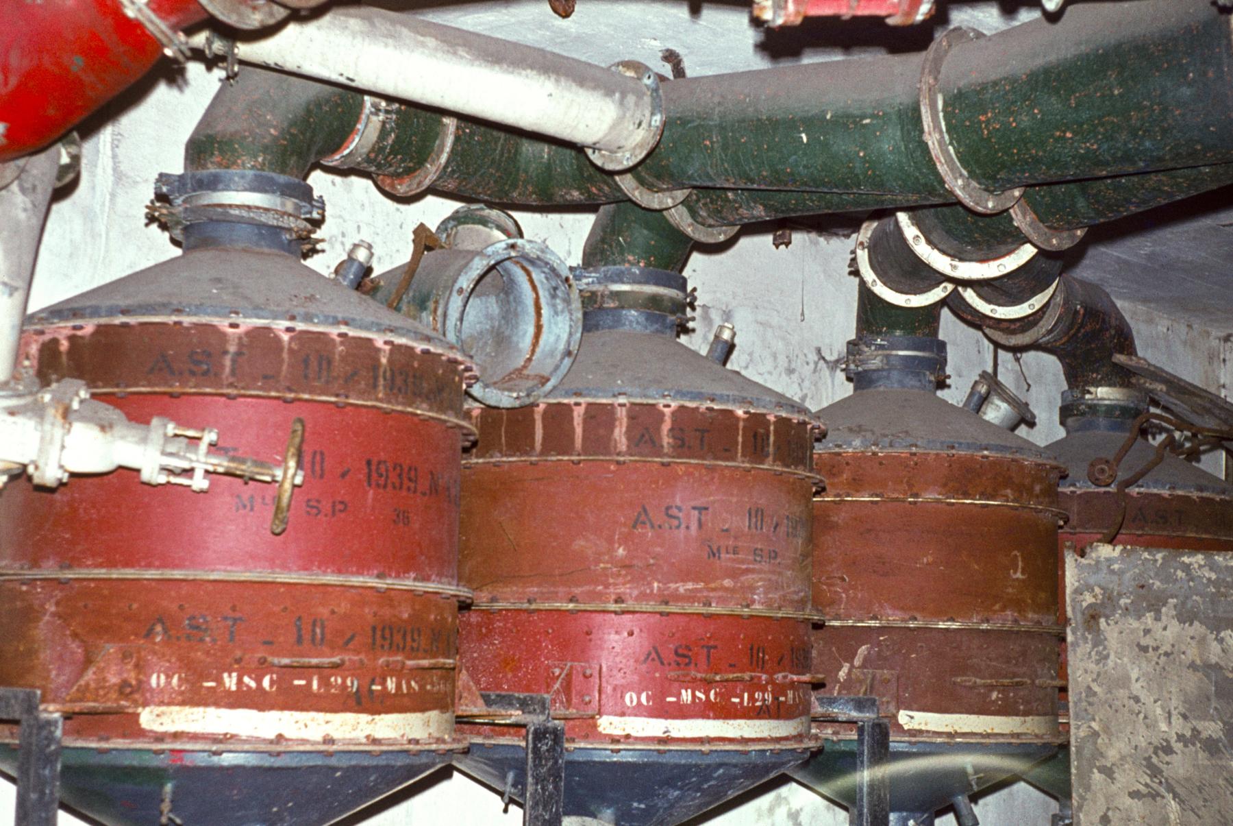 Ligne Maginot - EINSELING - A36 - (Ouvrage d'infanterie) - Local de neutralisation
Les filtres - MANSUY Michel