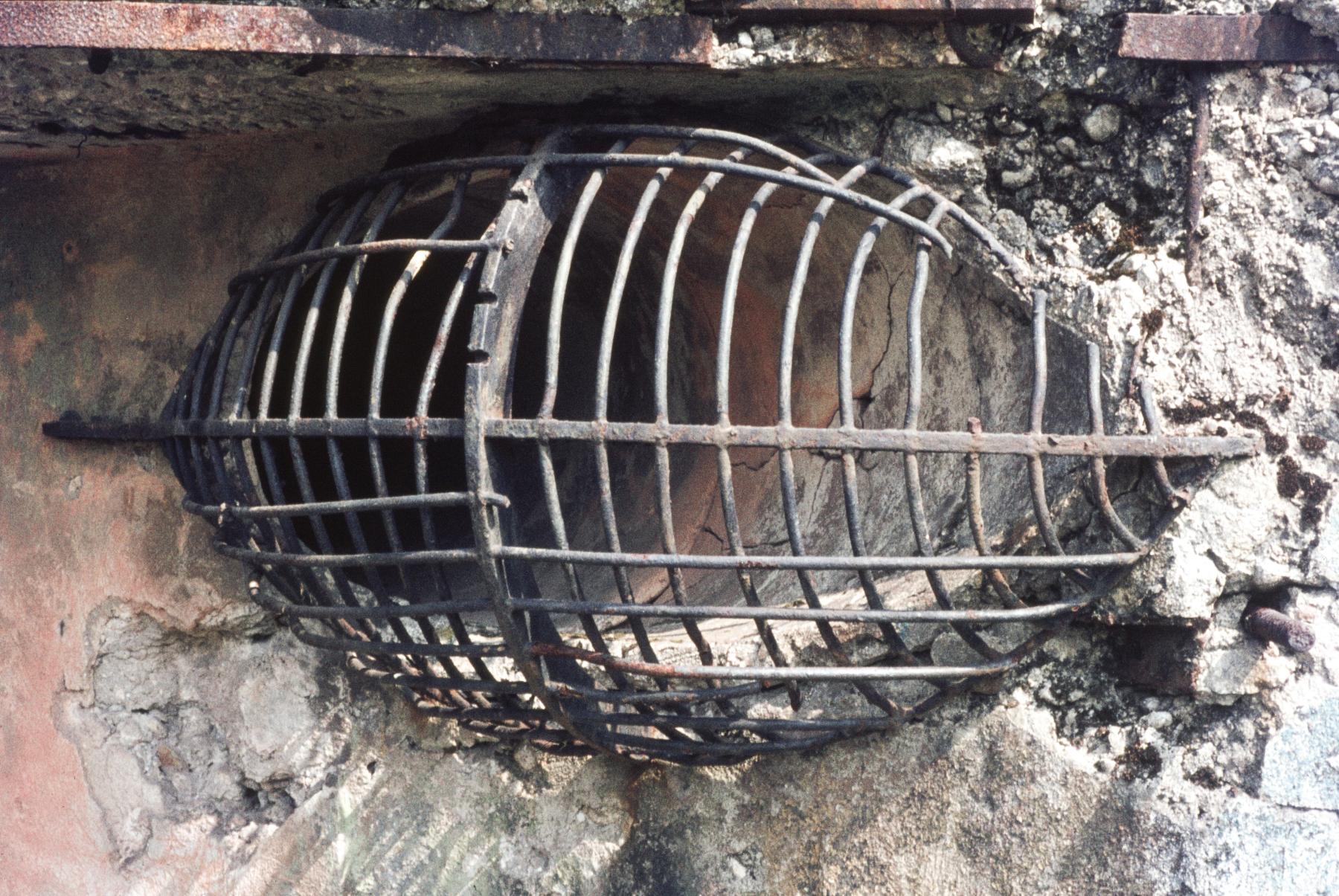 Ligne Maginot - KERFENT - A34 - (Ouvrage d'infanterie) - Bloc 2
Prise d'air - MANSUY Michel