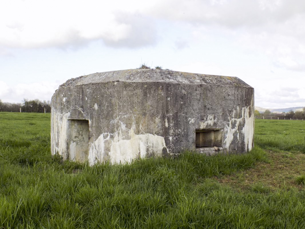 Ligne Maginot - 8B - FOCHELLE - (Blockhaus pour arme infanterie) - L'arrière et face droite