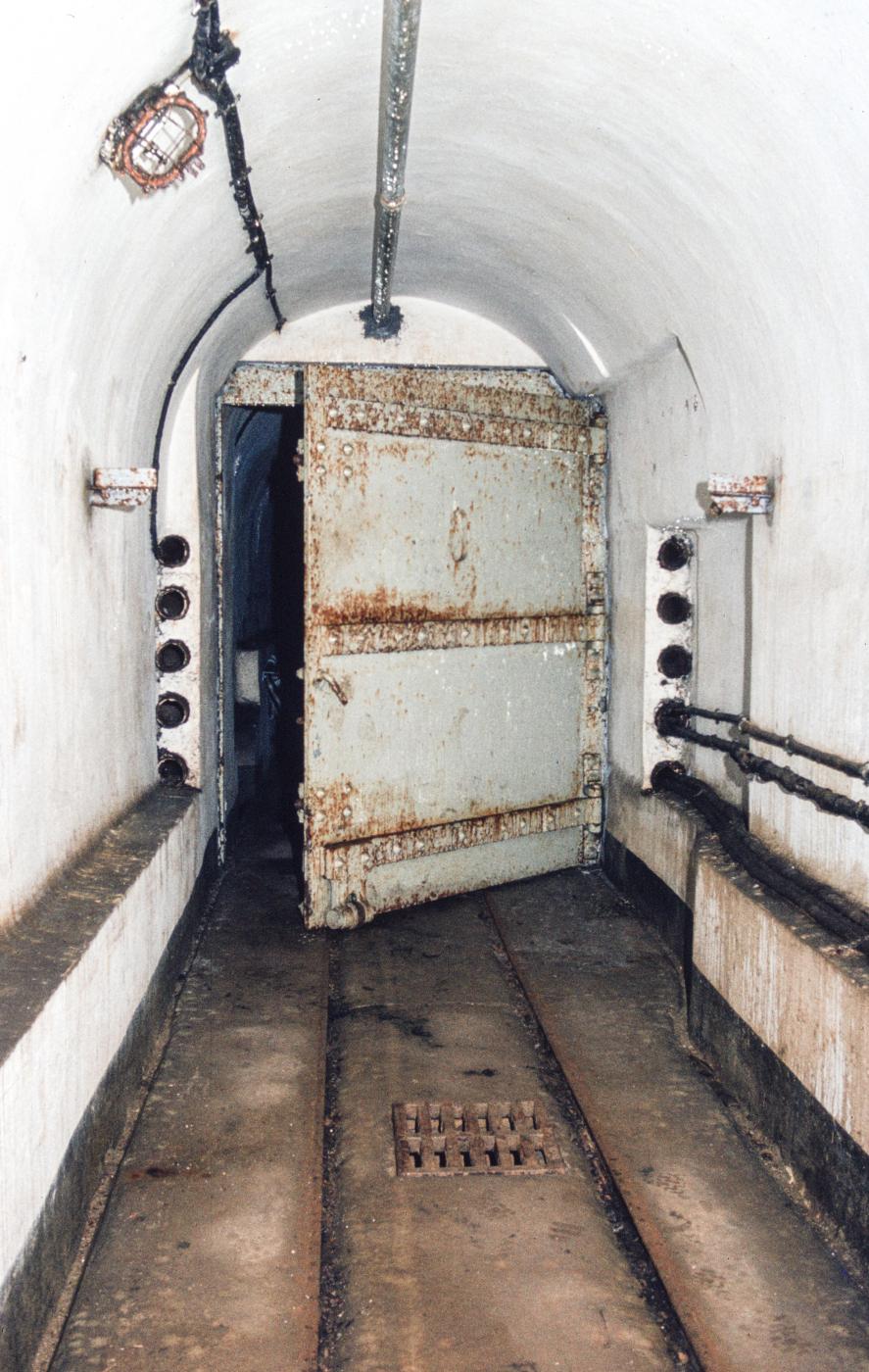 Ligne Maginot - KERFENT - A34 - (Ouvrage d'infanterie) - Porte blindée - MANSUY Michel
