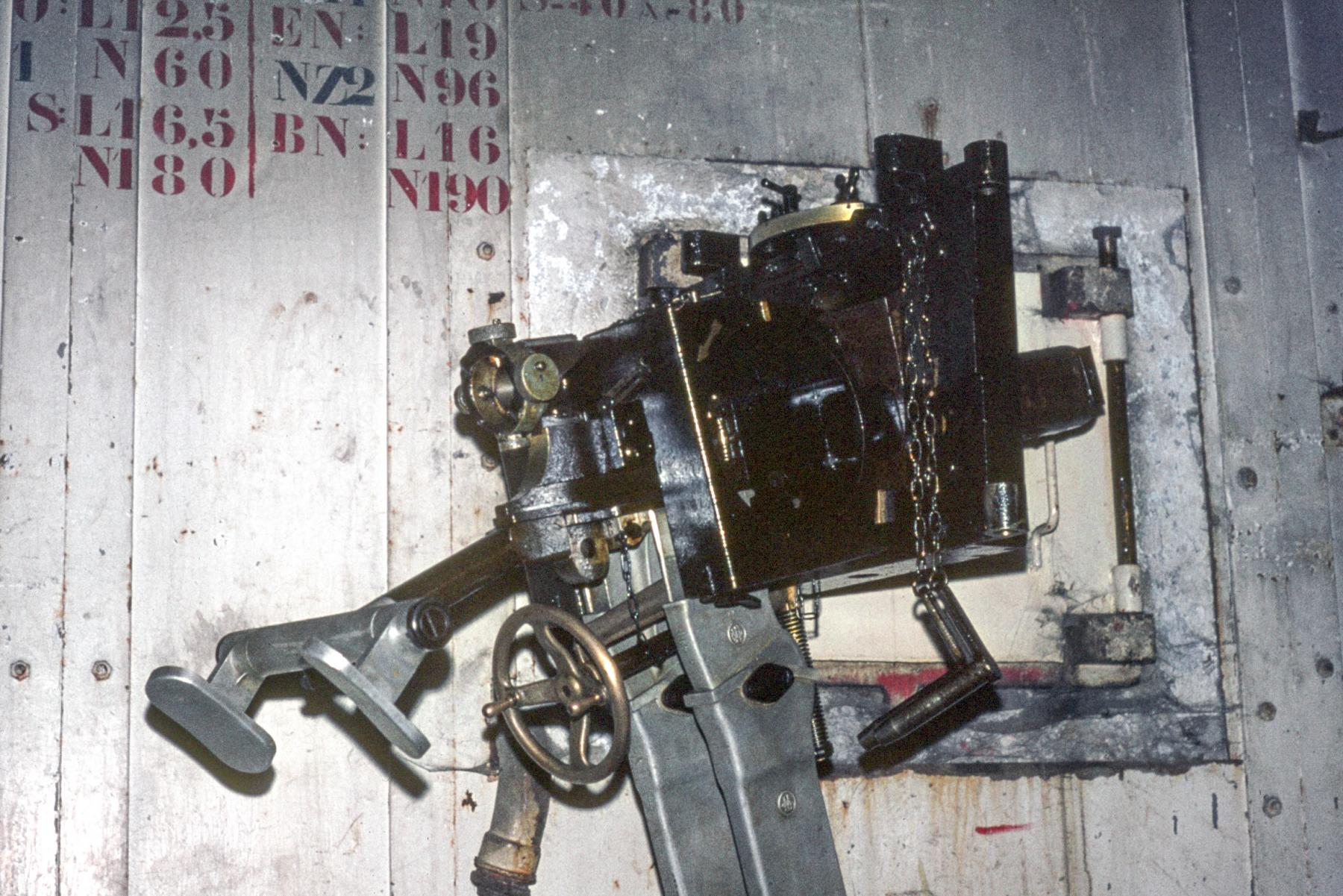 Ligne Maginot - LAUDREFANG - A37 - (Ouvrage d'infanterie) - Bloc 1
La chambre de tir - MANSUY Michel