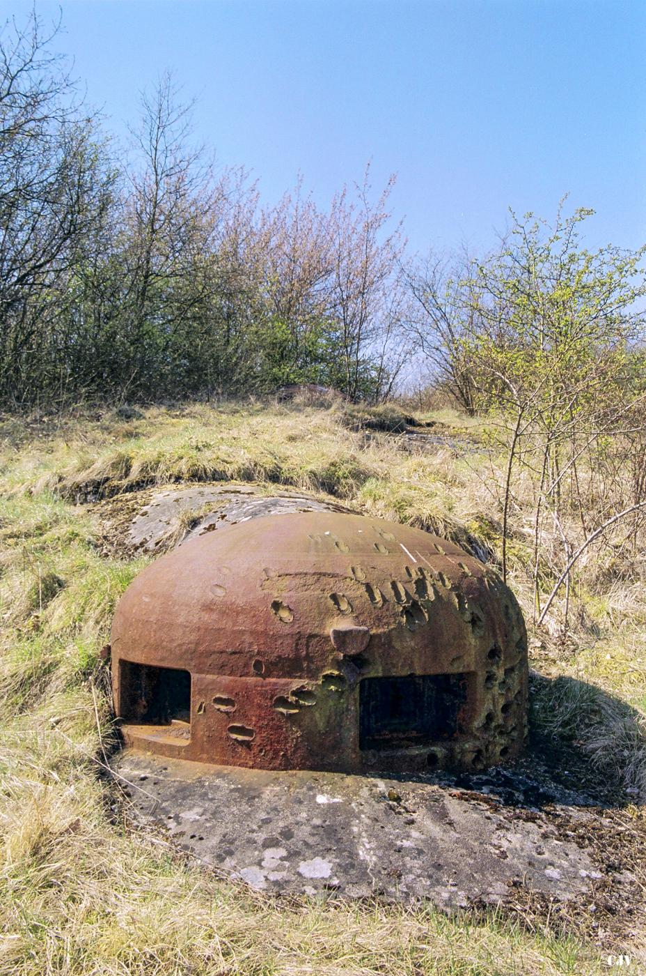 Ligne Maginot - LAUDREFANG - A37 - (Ouvrage d'infanterie) - Bloc 2
La cloche GFM marquée par les tirs allemands
