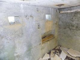 Ligne Maginot - 13C - MONT DE BRUNE SUD - (Blockhaus pour arme infanterie) - Créneaux FM/Obs centrale et Hotchkiss droite