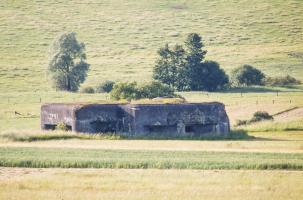Ligne Maginot - MC21B - MC12 - (Casemate d'infanterie - Double) - Vu depuis le D24