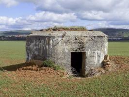Ligne Maginot - 14C - FOND D'YVAUX OUEST - (Blockhaus pour arme infanterie) - L'arrière avec l'entrée