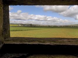 Ligne Maginot - 14C - FOND D'YVAUX OUEST - (Blockhaus pour arme infanterie) - Vue du créneau Hotchkiss gauche vers le nord-ouest