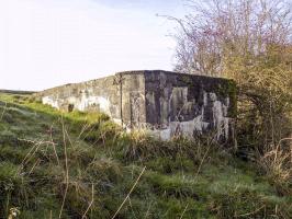 Ligne Maginot - 26A - VIGNEULLE - (Blockhaus pour arme infanterie) - Face droite et l’arrière pris du nord est