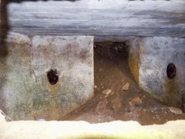 Ligne Maginot - 29C - EUILLY NORD - (Blockhaus pour arme infanterie) - Créneau Hotchkiss centrale, l'intérieur