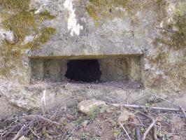 Ligne Maginot - 32A - RUISSEAU DU RIGEL - (Blockhaus pour arme infanterie) - Face frontale, créneau Hotchkiss gauche 