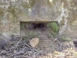 Ligne Maginot - 32A - RUISSEAU DU RIGEL - (Blockhaus pour arme infanterie) - Face frontale, créneau Hotchkiss droite
