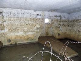 Ligne Maginot - 32A - RUISSEAU DU RIGEL - (Blockhaus pour arme infanterie) - Face frontale, créneau Hotchkiss droite