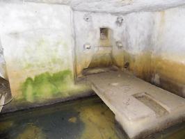 Ligne Maginot - 34A - LE BOCHET NORD - (Blockhaus pour arme infanterie) - Créneau Hotchkiss droite