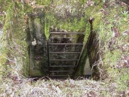 Ligne Maginot - MF21 - X - MOGUES - (Poste GRM - Maison Forte) - 1er étage, la trappe d'accès entre les niveaux