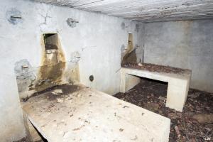 Ligne Maginot - 75 - LE MAMELON EST - (Blockhaus pour arme infanterie) - Le chambre de tir pour deux armes