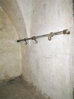 Ligne Maginot - FORT DUCROT - (PC de Secteur) - Crochets pour la suspension des hamacs